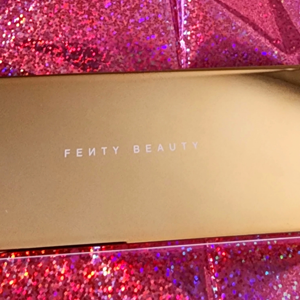 ✨️FENTY  BEAUTY SUN STALK'R PQLETTE ✨️